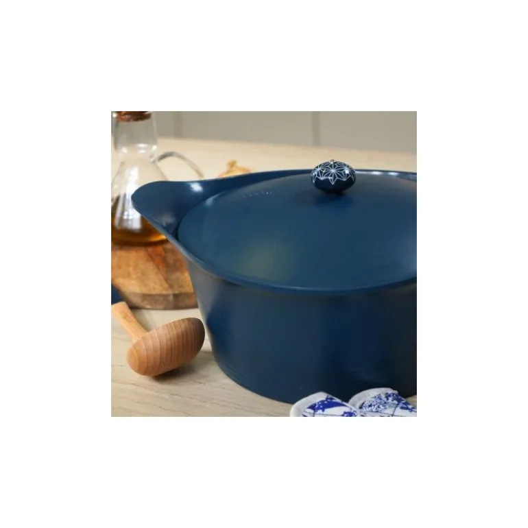 Cocotte fonte d'aluminium bleu myrtille Ø 28 cm
