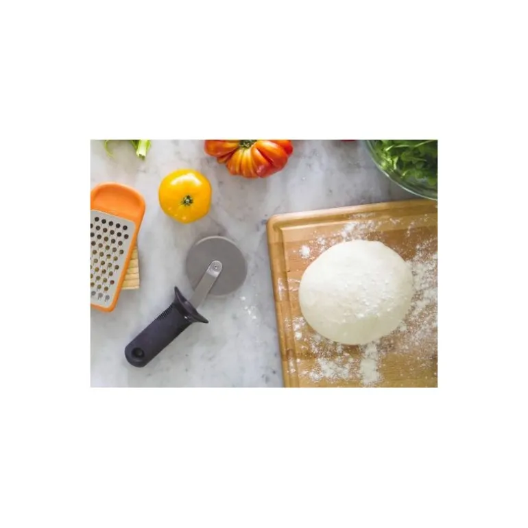 Coupe-tarte et pizza OXO Good Grips